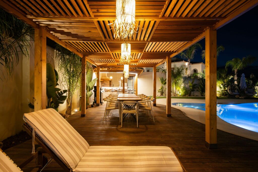 LED Strip & Cove Lighting